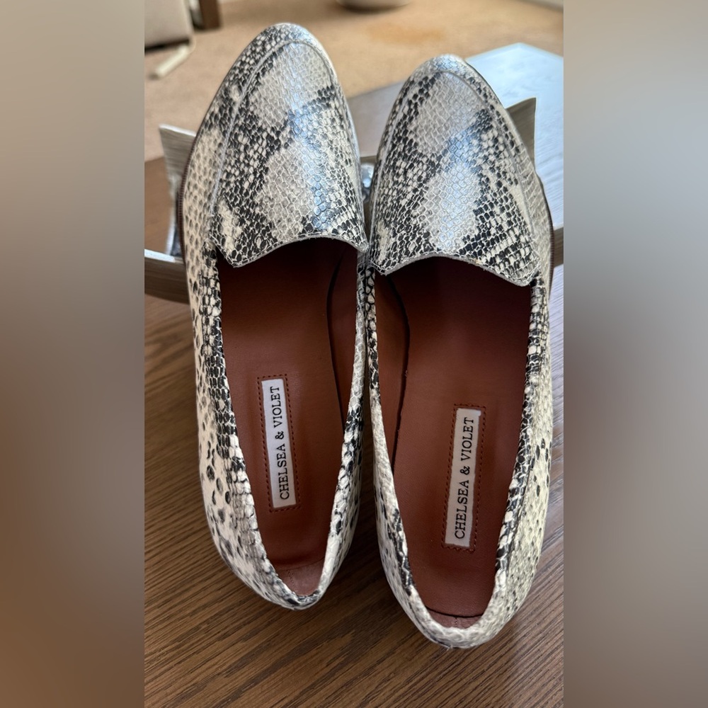 Chelsea & Violet Women's Snake-Print Slip-On Loafers in Black and Cream